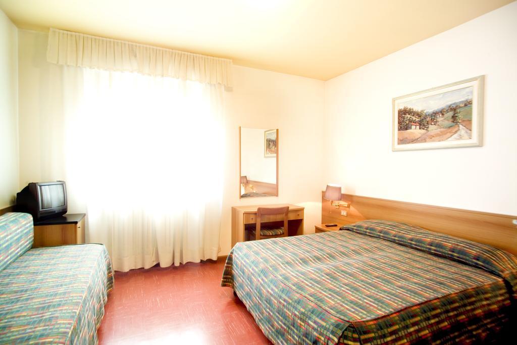 Hotel Dante Ponte nellʼAlpi Kültér fotó