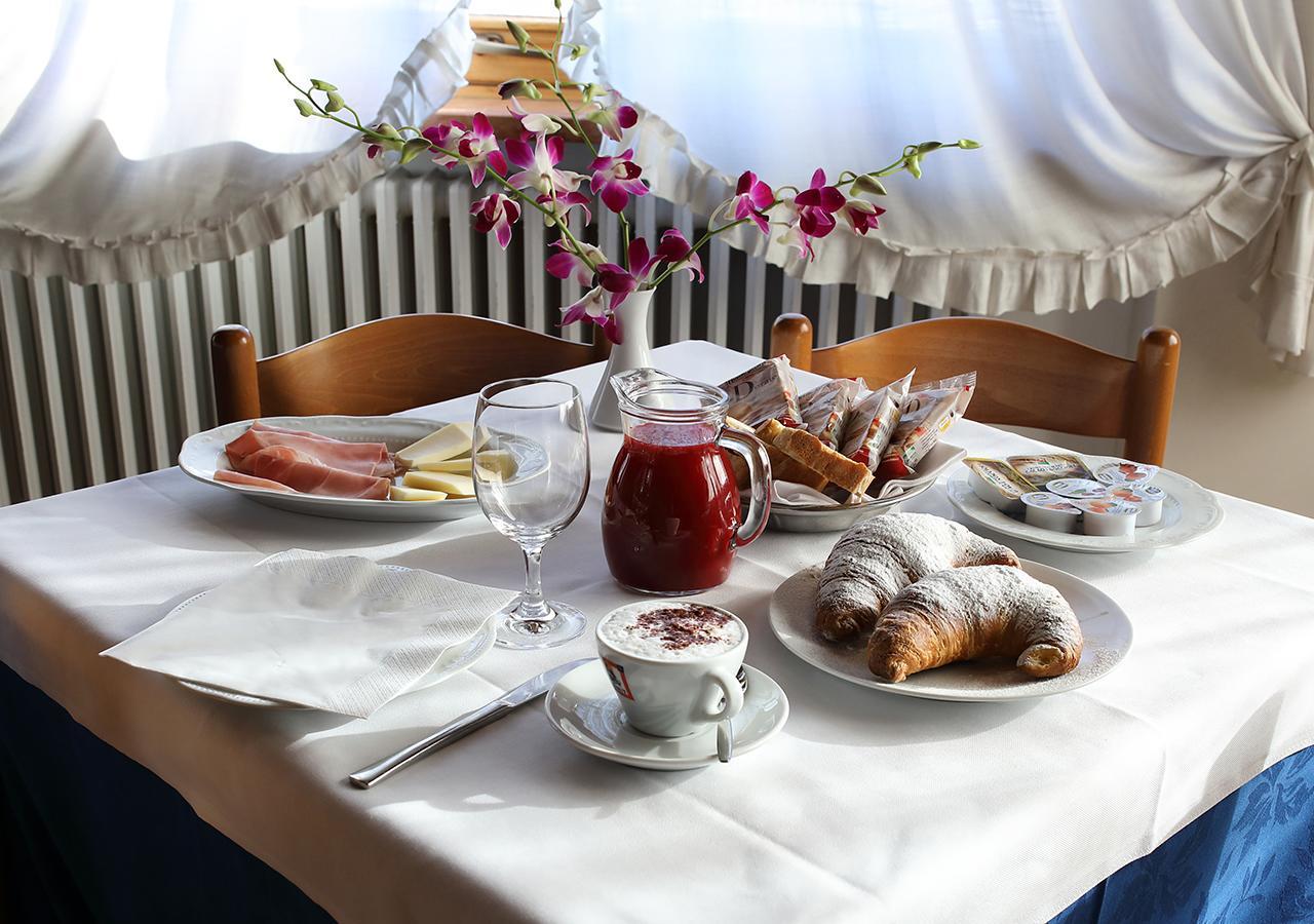 Hotel Dante Ponte nellʼAlpi Kültér fotó